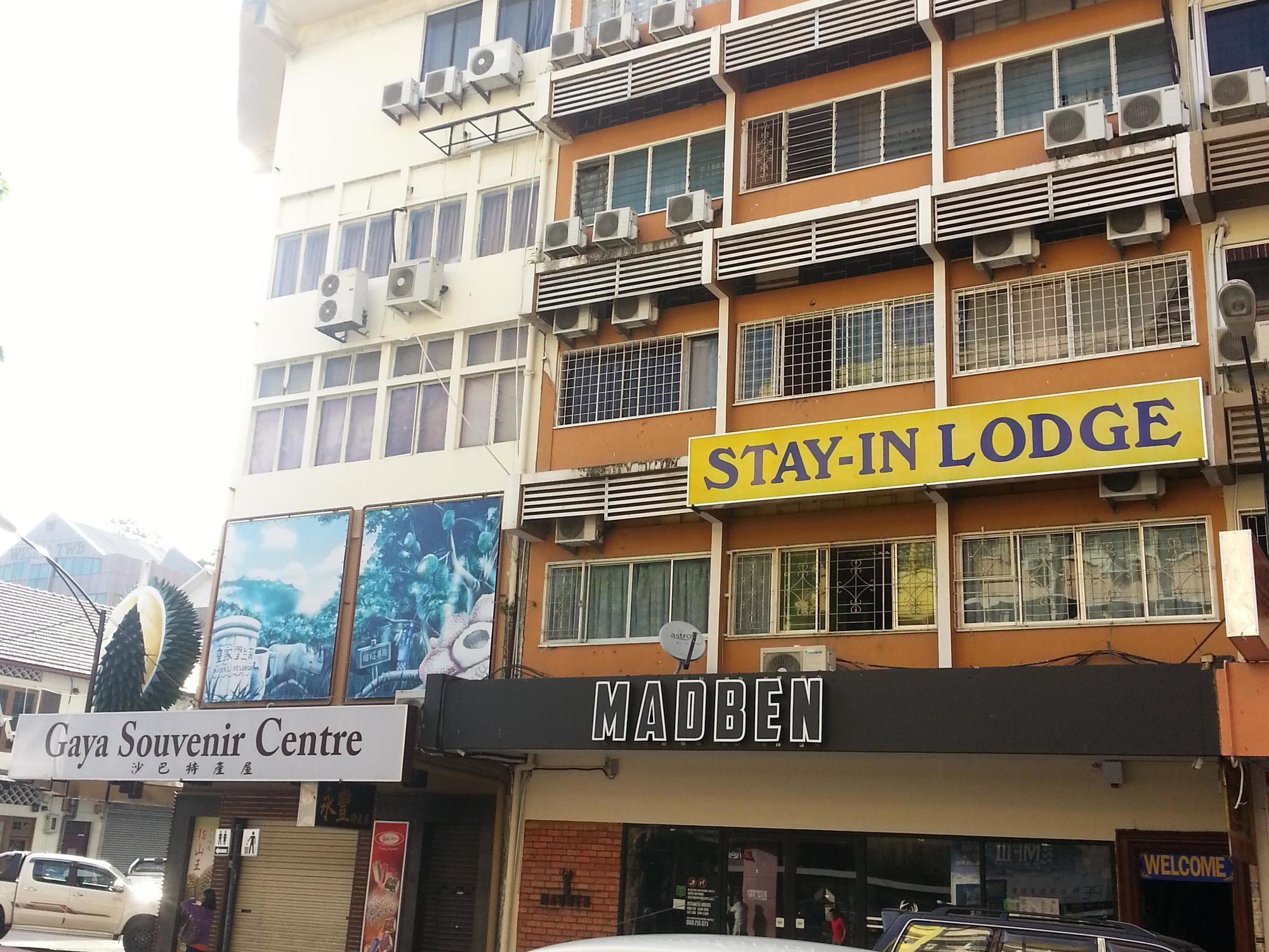 Stay In Lodge Kota Kinabalu Exterior photo